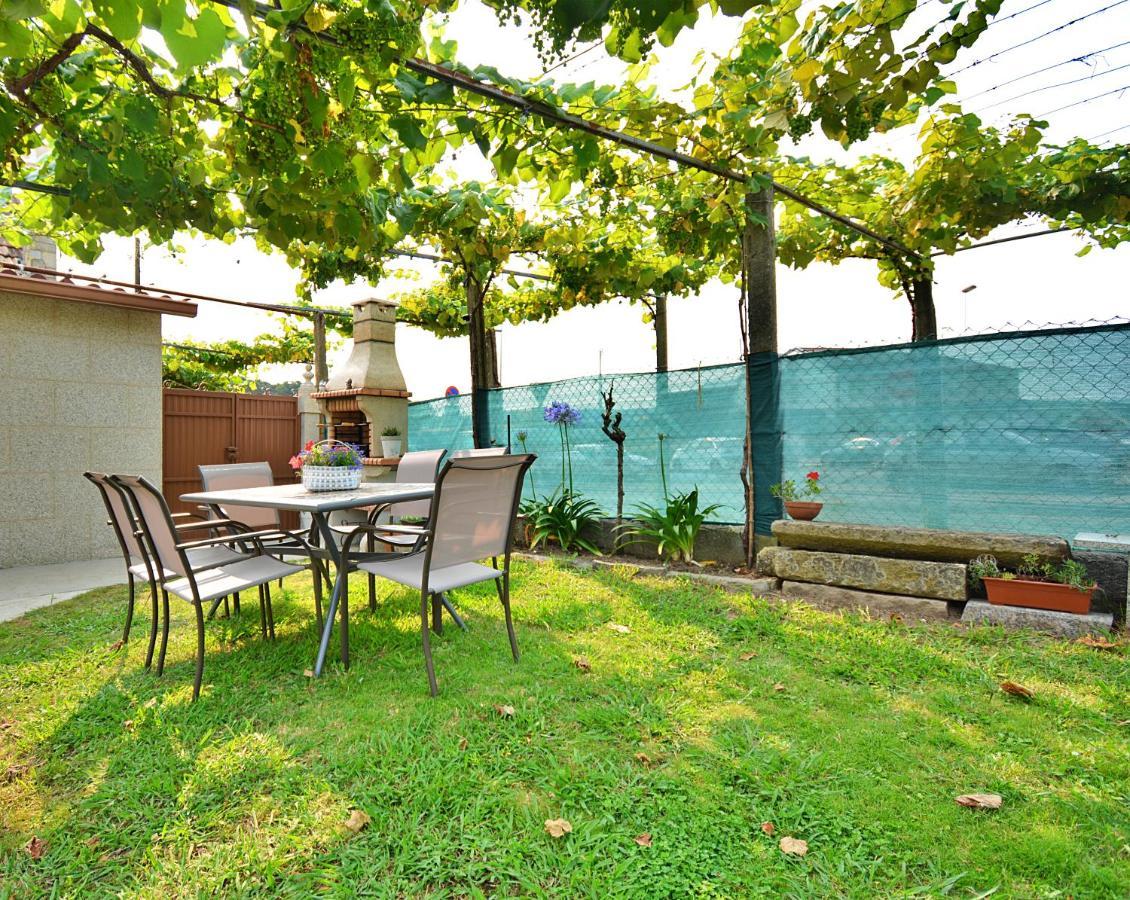 Galihost - Casa Con Jardin En Pontevedra Villa Exterior photo